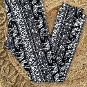 Leggings black & white elephant